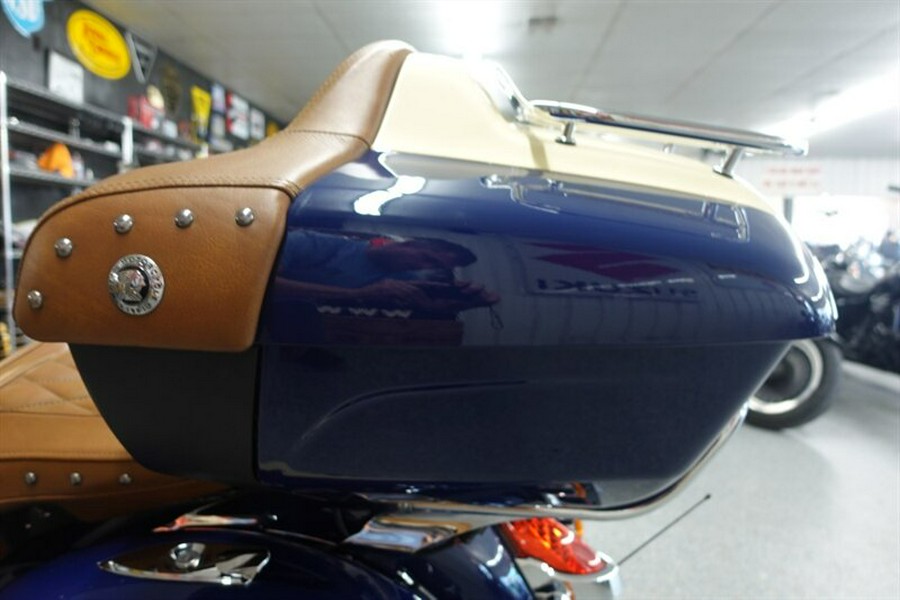 2016 Indian Roadmaster Springfield Blue and Ivory Cream
