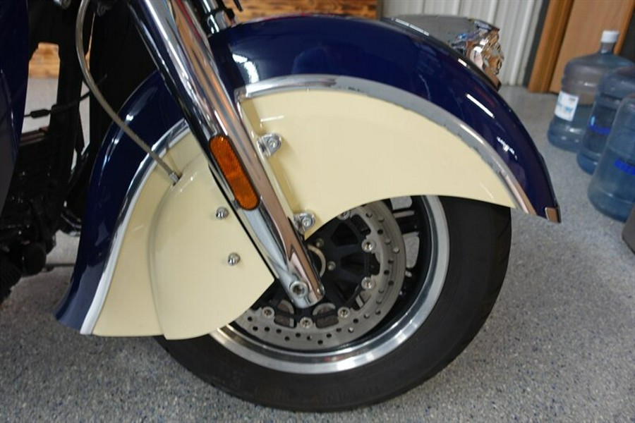 2016 Indian Roadmaster Springfield Blue and Ivory Cream