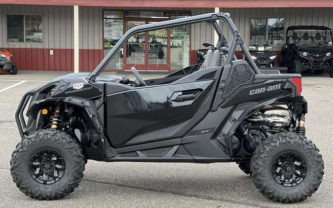 2025 Can-Am® Maverick Sport DPS 1000R