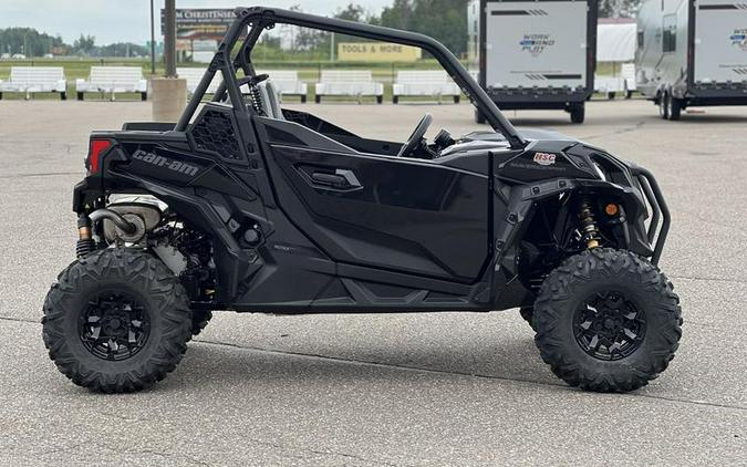 2025 Can-Am® Maverick Sport DPS 1000R