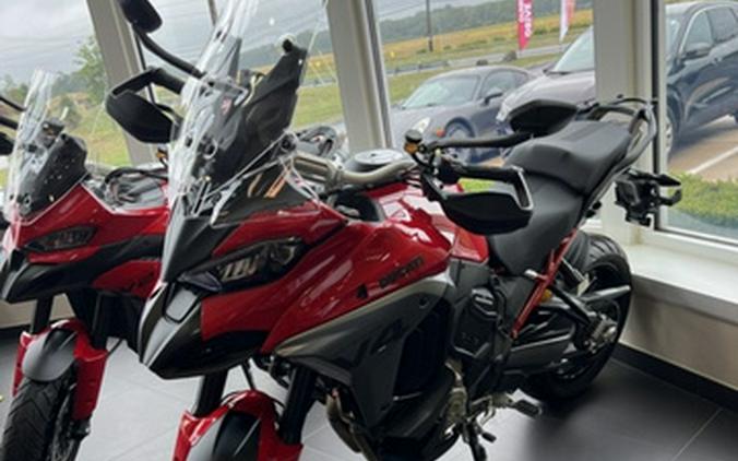 2025 Ducati Multistrada V4