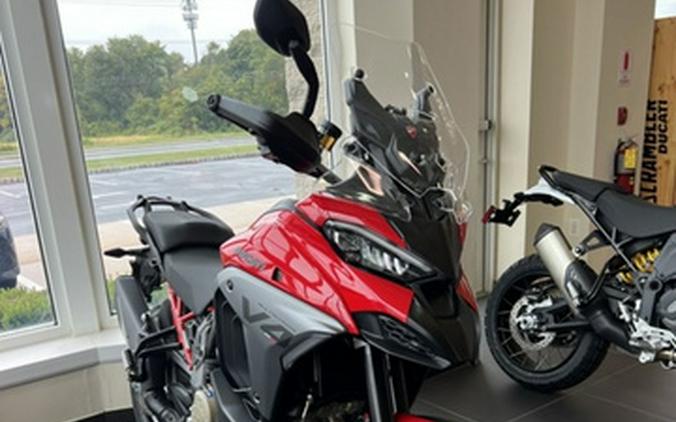 2025 Ducati Multistrada V4