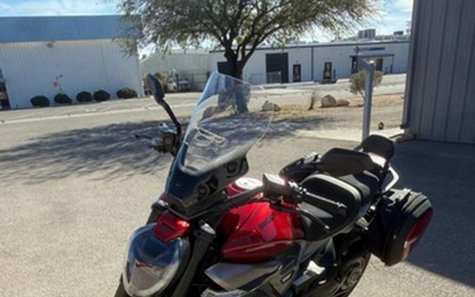 2026 Ducati XDiavel V4 Burning Red