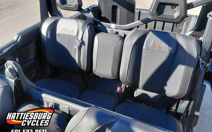 2026 Can-Am Defender MAX X mr with Half Doors HD11