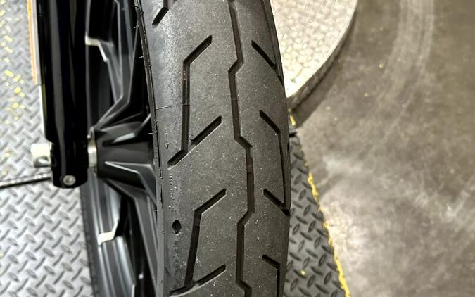 Harley-Davidson® Iron 883™ 2021 XL 883N 413432A BLACK DENIM