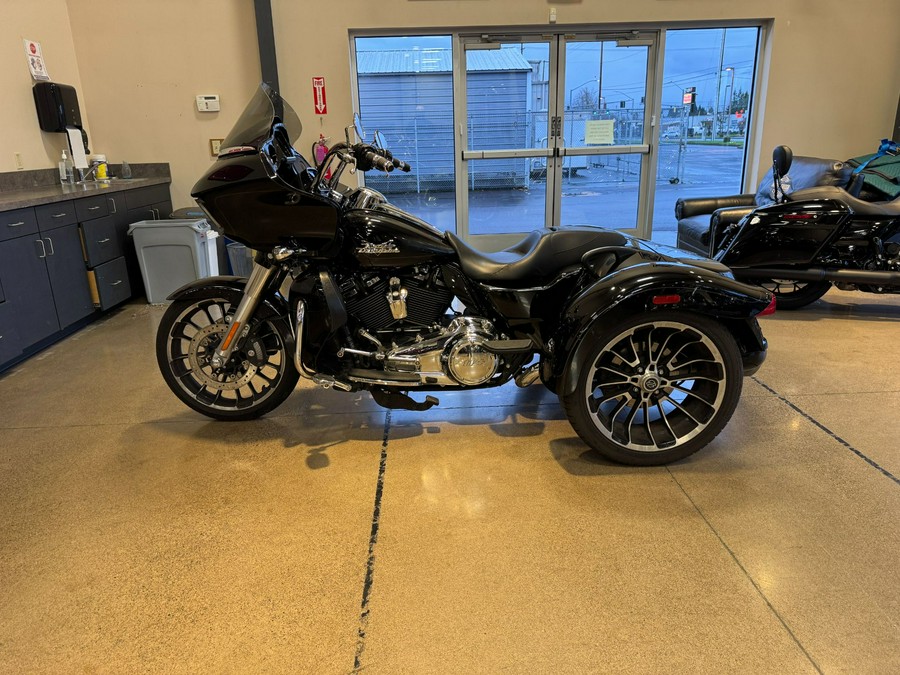 2023 Harley-Davidson Road Glide® 3