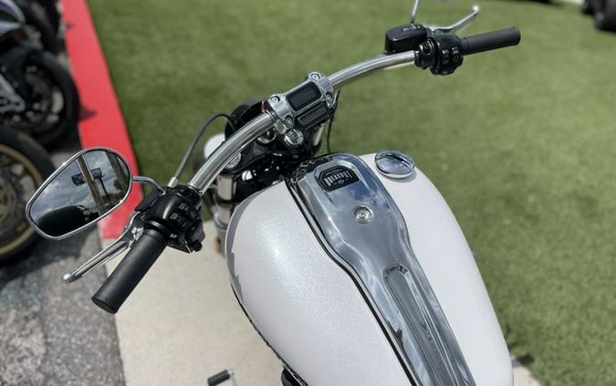 2024 Harley-Davidson Softail Breakout