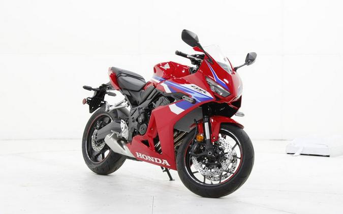 2026 Honda CBR650R E-Clutch