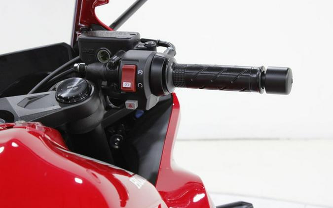 2026 Honda CBR650R E-Clutch