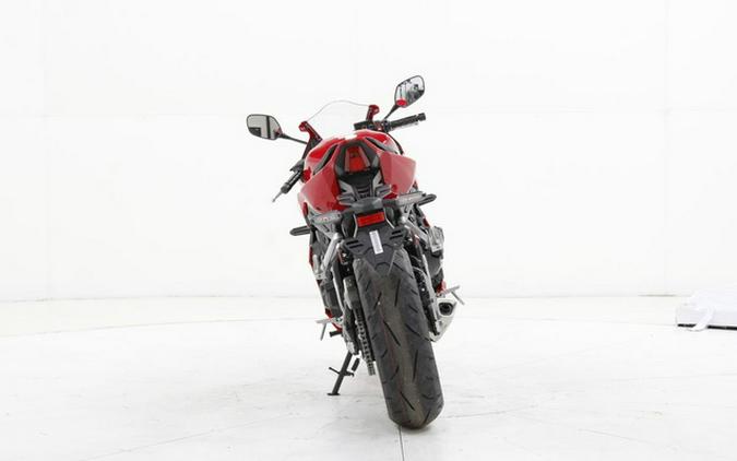 2026 Honda CBR650R E-Clutch