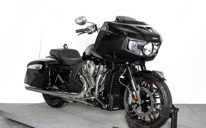 2023 Indian Motorcycle® Challenger® Limited Black Metallic