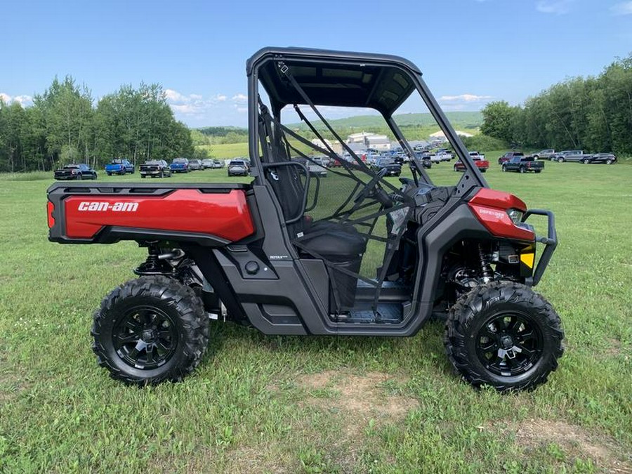 2024 Can-Am® Defender XT HD10