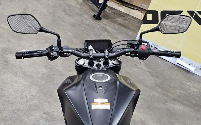 2025 Honda CB300R ABS