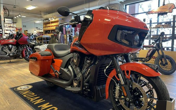 2024 Indian Motorcycle® Challenger® Dark Horse® Icon Sunset Orange