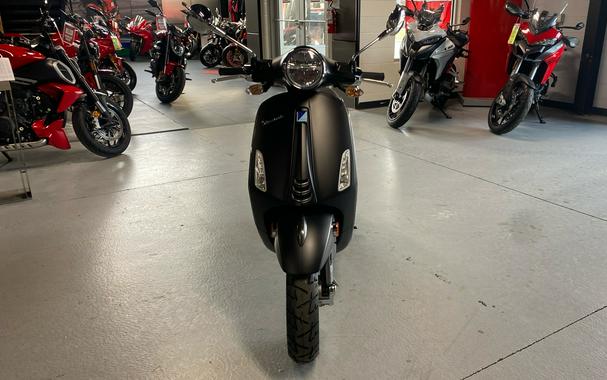 2022 Vespa Primavera 150 S