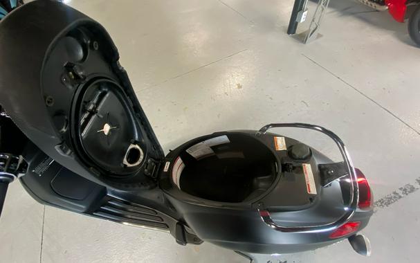 2022 Vespa Primavera 150 S