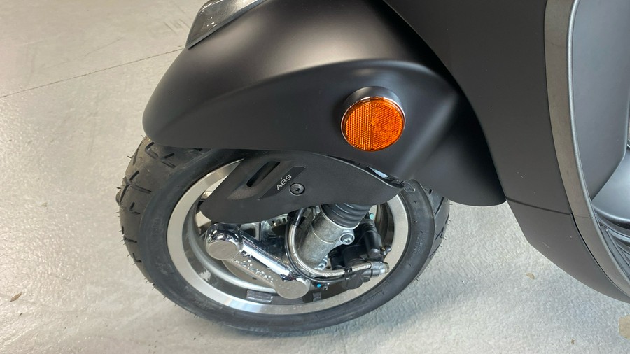 2022 Vespa Primavera 150 S