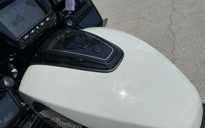 2026 Indian Challenger Dark Horse 112 w/PowerBand Audio Chalk with Black Metallic