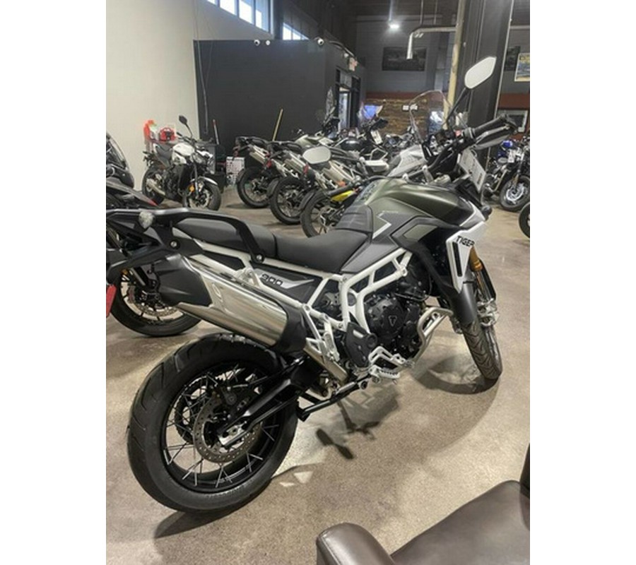 2025 Triumph Tiger 900 Rally Pro Matte Khaki Green / Matte Phan