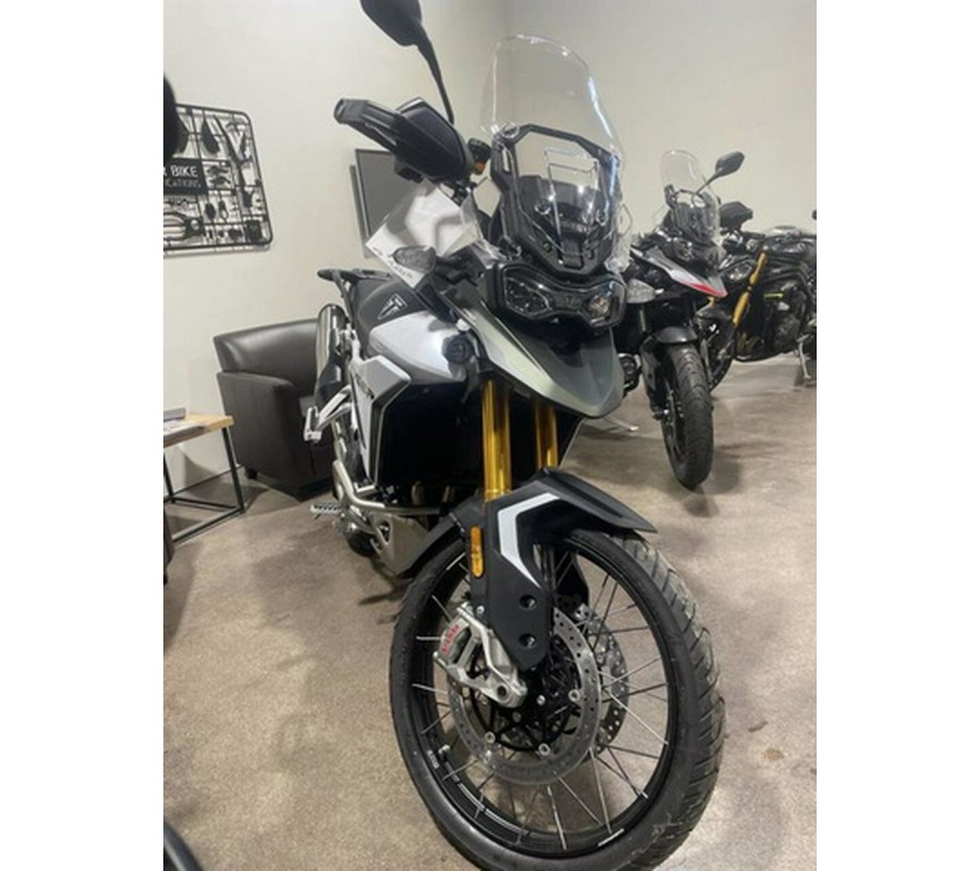 2025 Triumph Tiger 900 Rally Pro Matte Khaki Green / Matte Phan