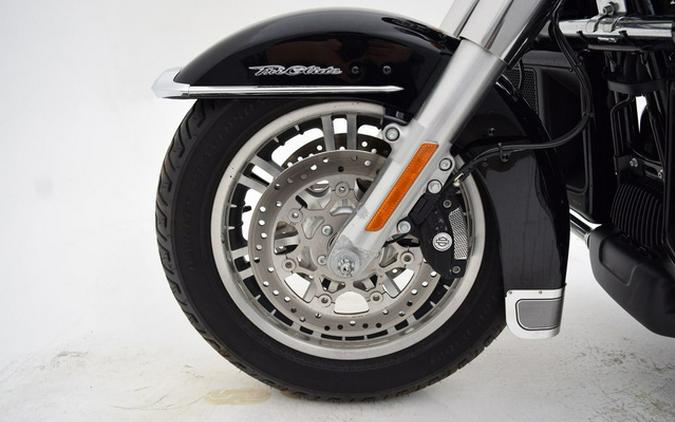 2022 Harley-Davidson FLHTCUTG - Tri Glide Ultra