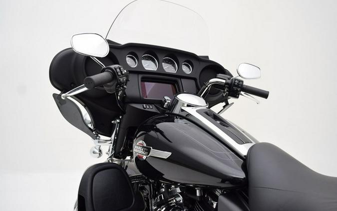 2022 Harley-Davidson FLHTCUTG - Tri Glide Ultra