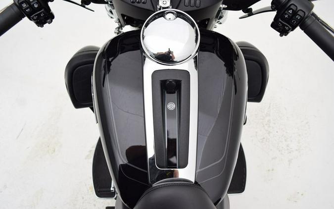 2022 Harley-Davidson FLHTCUTG - Tri Glide Ultra