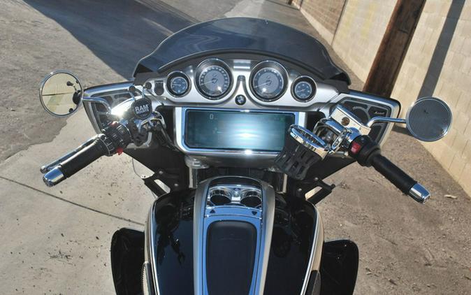 2022 BMW R18TC