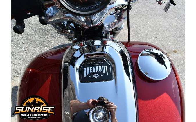 2025 BREAKOUT - Harley-Davidson®