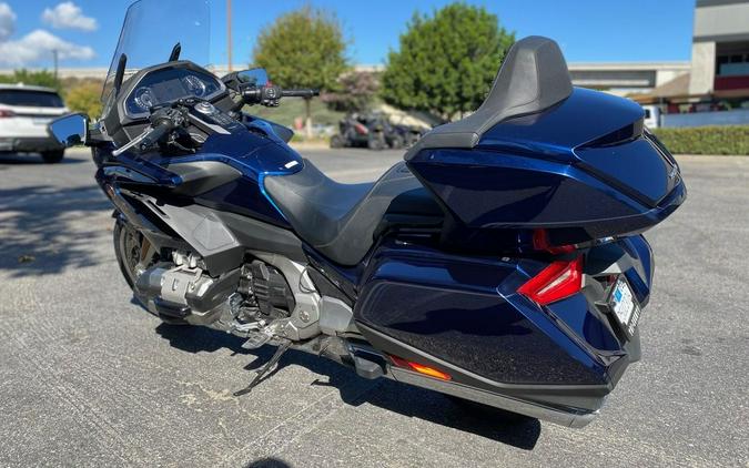 2018 Honda® Gold Wing Tour Pearl Hawkseye Blue