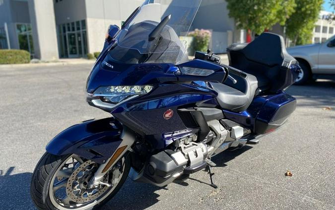 2018 Honda® Gold Wing Tour Pearl Hawkseye Blue