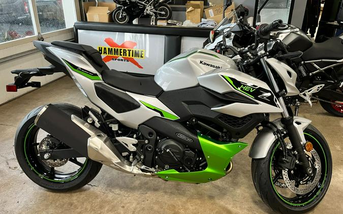 2024 Kawasaki Z7 Hybrid ABS