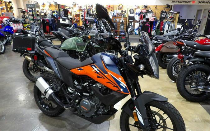 2022 KTM Adventure 390