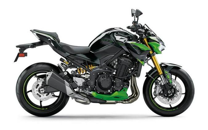 2022 Kawasaki Z900 SE Review [10 Fast Facts From the Canyons]