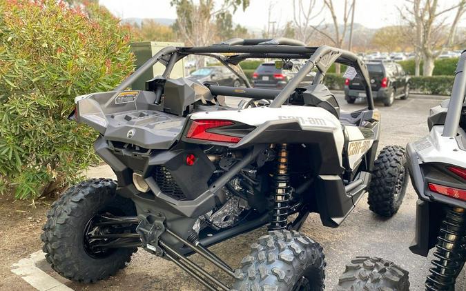 2024 Can-Am® Maverick X3 RS Turbo RR Catalyst Gray