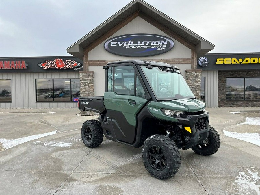 2024 Can-Am® Defender DPS CAB HD9