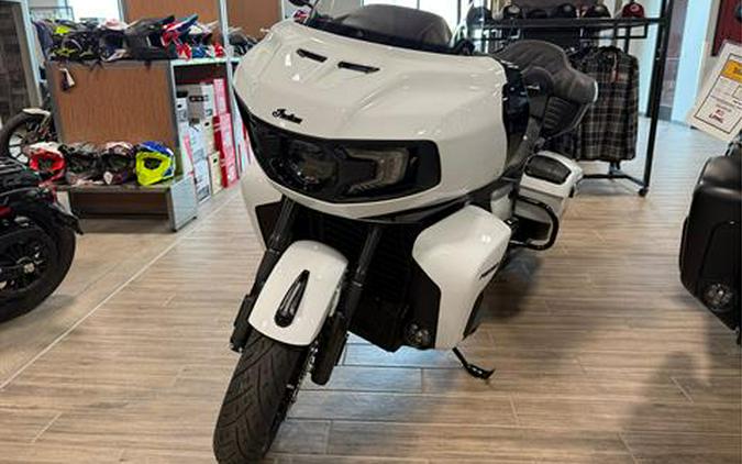 2025 Indian Motorcycle Pursuit® Dark Horse® with Powerband Audio Package