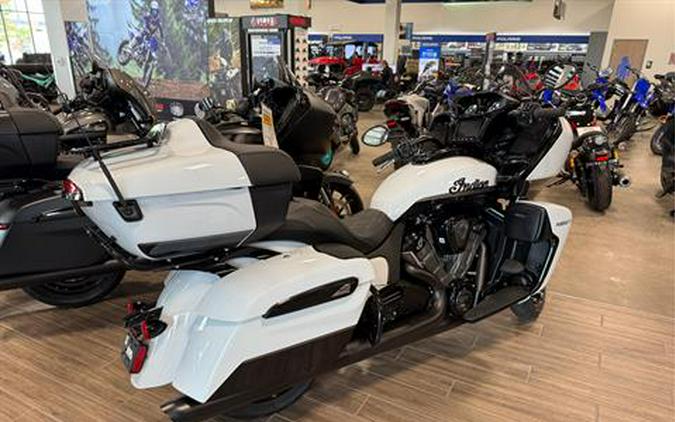 2025 Indian Motorcycle Pursuit® Dark Horse® with Powerband Audio Package