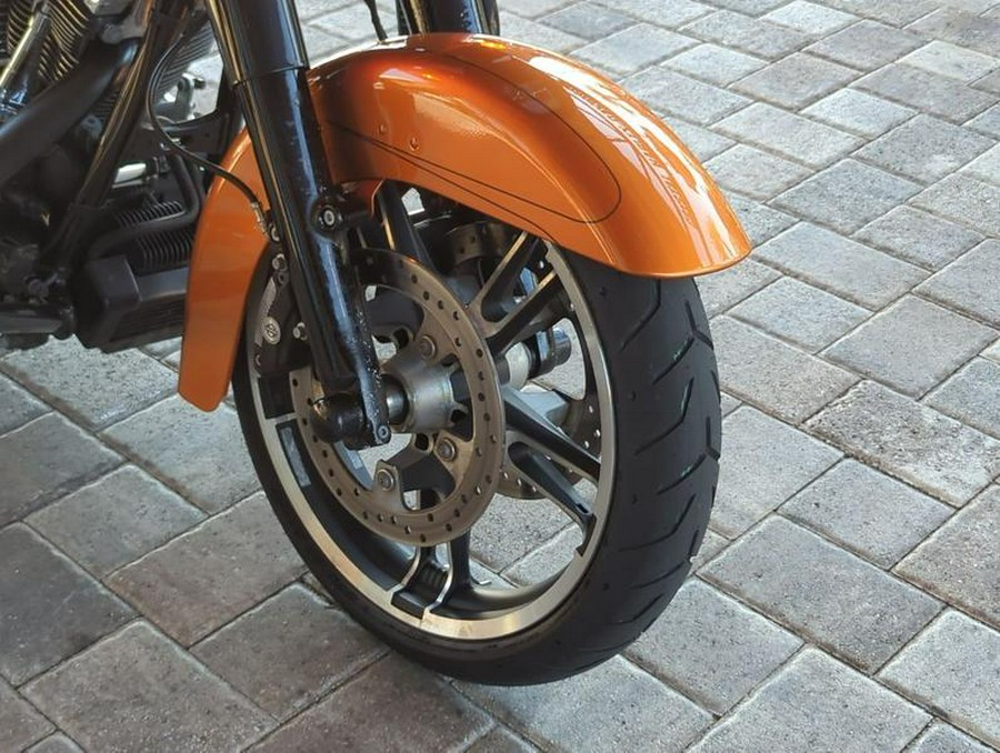 2015 Harley-Davidson® FLTRXS - Road Glide® Special