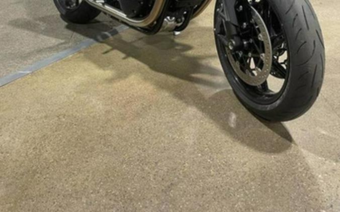 2025 Triumph Speed Twin 1200 Crystal WhiteSapphire Black