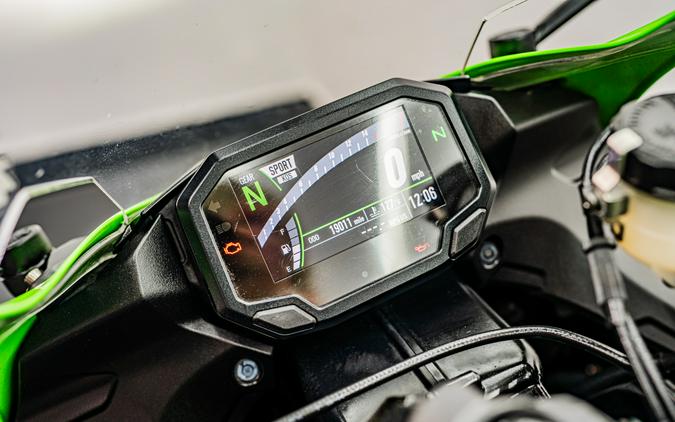 2024 Kawasaki Ninja ZX-6R KRT Edition