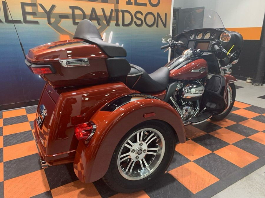 2024 Harley-Davidson Tri-Glide Ultra FLHTCUTG