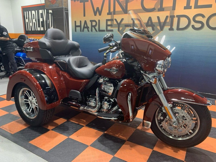 2024 Harley-Davidson Tri-Glide Ultra FLHTCUTG