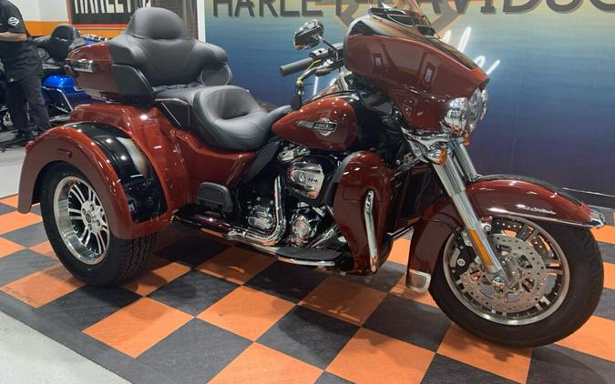 2024 Harley-Davidson Tri-Glide Ultra FLHTCUTG