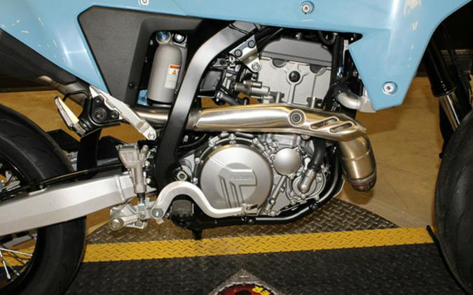 2025 Suzuki DR-Z4SMM5