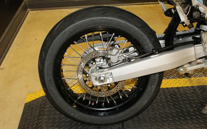 2025 Suzuki DR-Z4SMM5