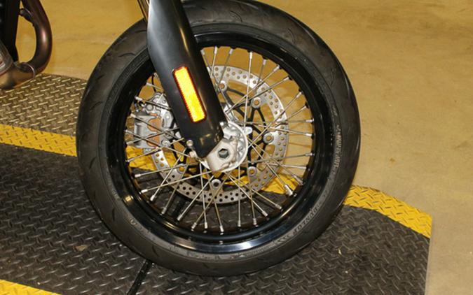 2025 Suzuki DR-Z4SMM5