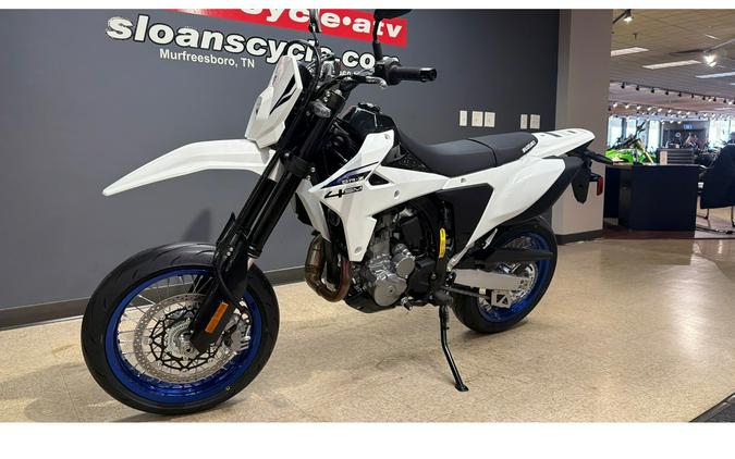 2025 Suzuki DR-Z 4SM Base