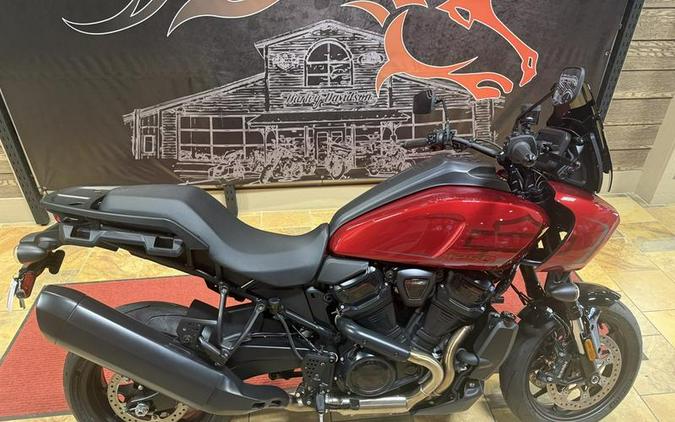 2025 Harley-Davidson® RA1250ST - Pan America® 1250 ST