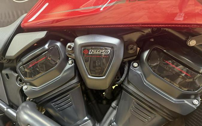 2025 Harley-Davidson® RA1250ST - Pan America® 1250 ST